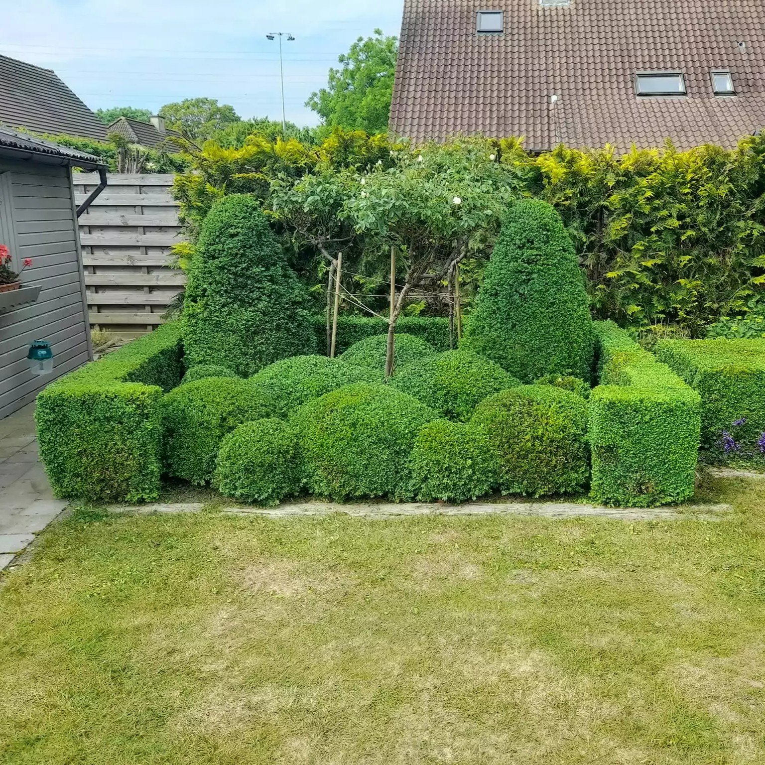 Plaatsen van omheiningen en afsluitingen op maat van de tuin